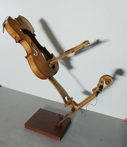 Obra: Violin - 2 - Wifredo Daz Valdz