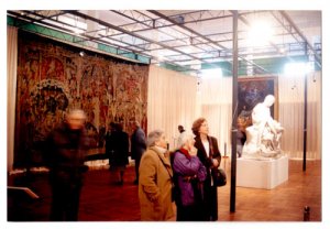 Obra: Fotograf�a de la Sala 2 del Museo Nacional de Artes Visuales, MNAV, (muestra La Fe y el Arte 1998).  -  Desconocido